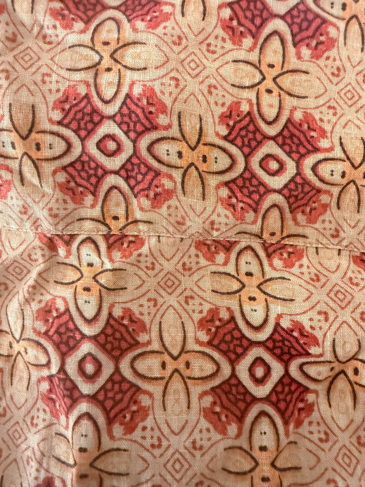 1990s Style Red Geometric Floral Short Sleeve Shirt, XL
