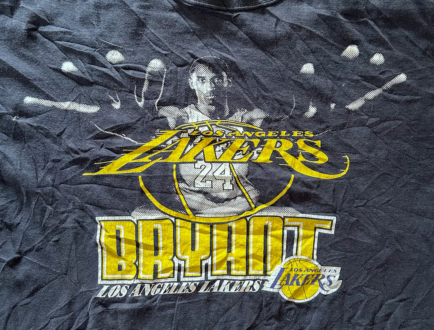 Vintage Kobe Bryant Los Angeles Lakers N.B.A T-shirt Large