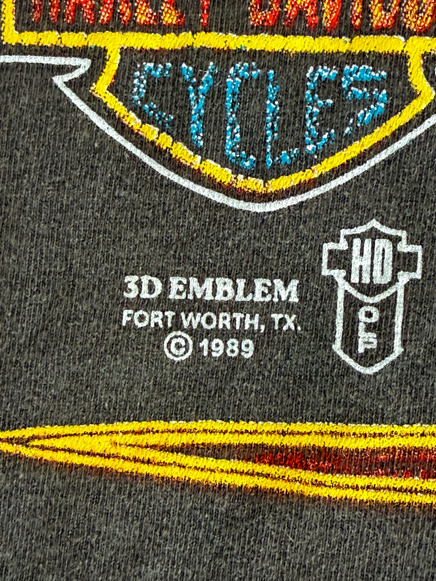 Vintage 1989 Harley-Davidson “Ridin’ Hogs & Pickin’ Up Chicks” Single Stitch T-Shirt – Large