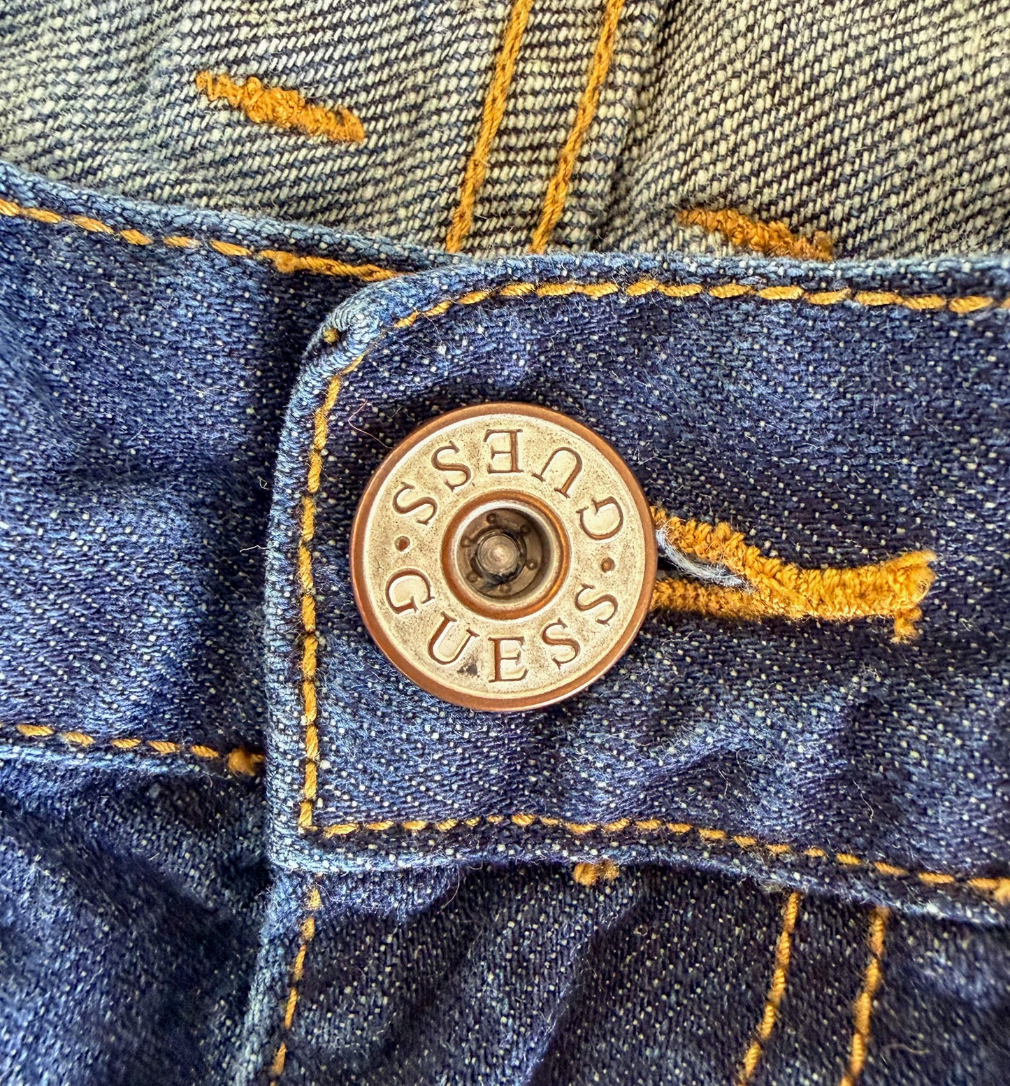 Guess Los Angeles Medium Rise Tapered Slim Jeans 32W 32L