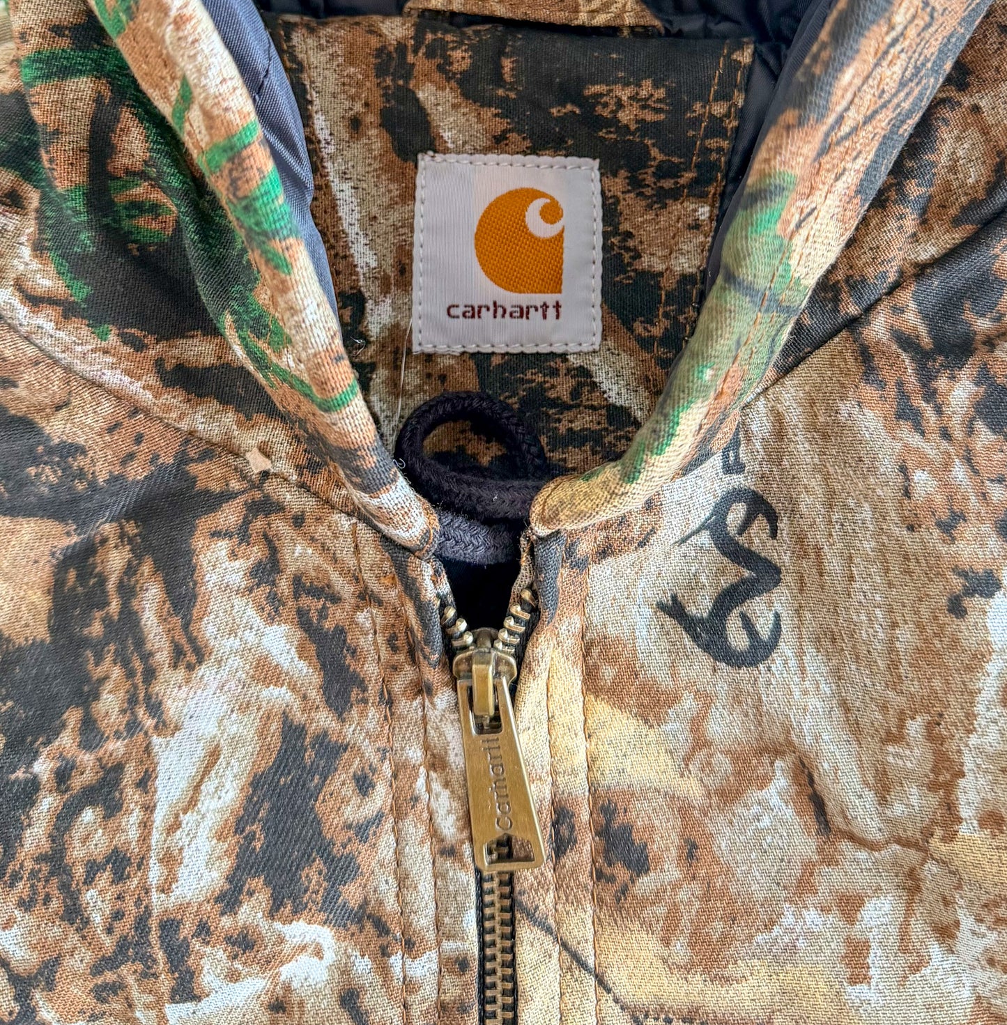 Carhartt Realtree Edge Camo Hooded Duck Canvas Jacket, XL