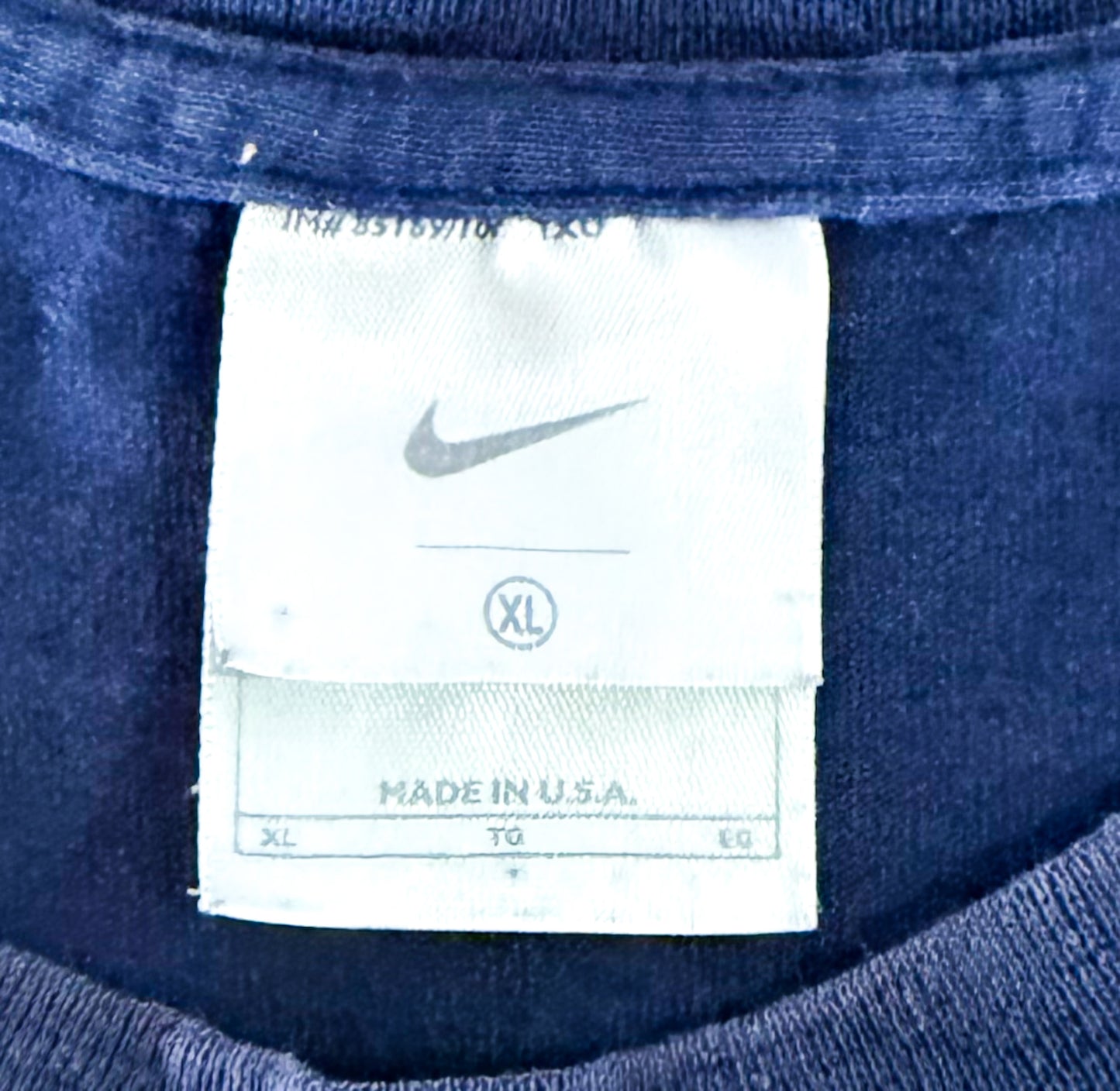 Vintage Nike Graphic Distressed Made in USA T-Shirt XL (Oversized Fit)