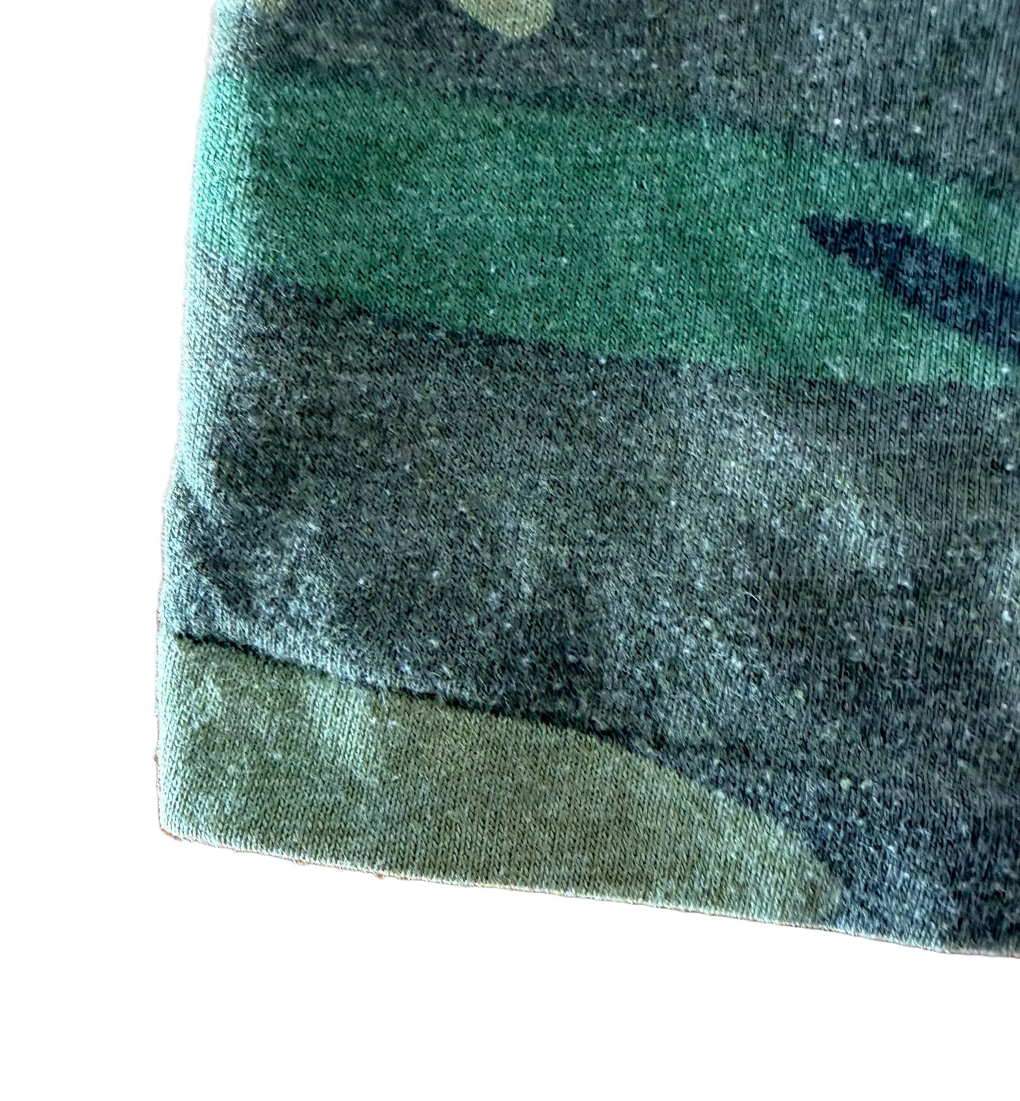 Vintage Woodland Camouflage Long Sleeve Pocket T-Shirt (Single Stitch) – Small