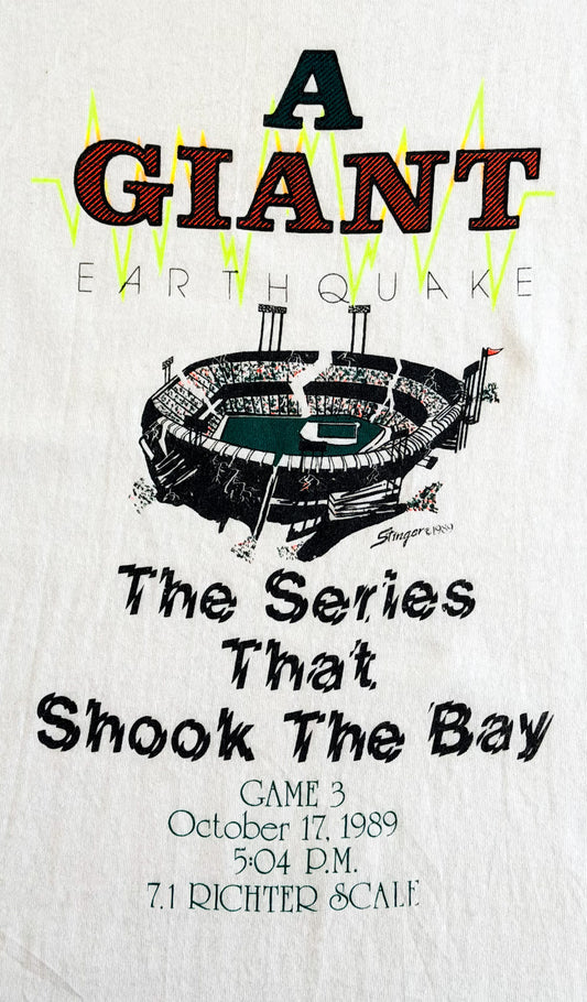 Vintage 1989 A Giant Earthquake The Series That Shook The Bay T-Shirt, Large