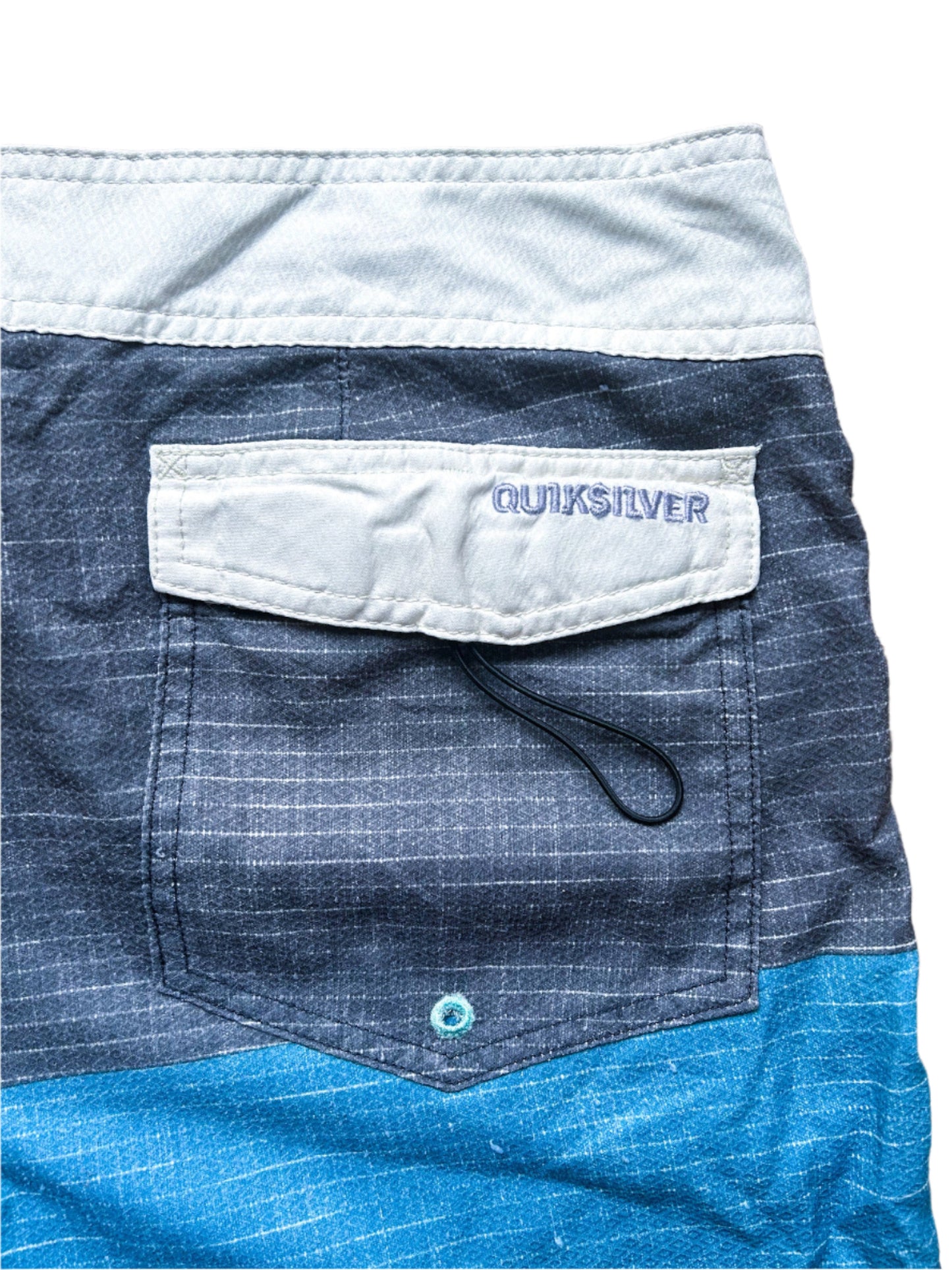 Quicksilver Vintage 2000s Four Colourway Embroidered Boardshorts XL