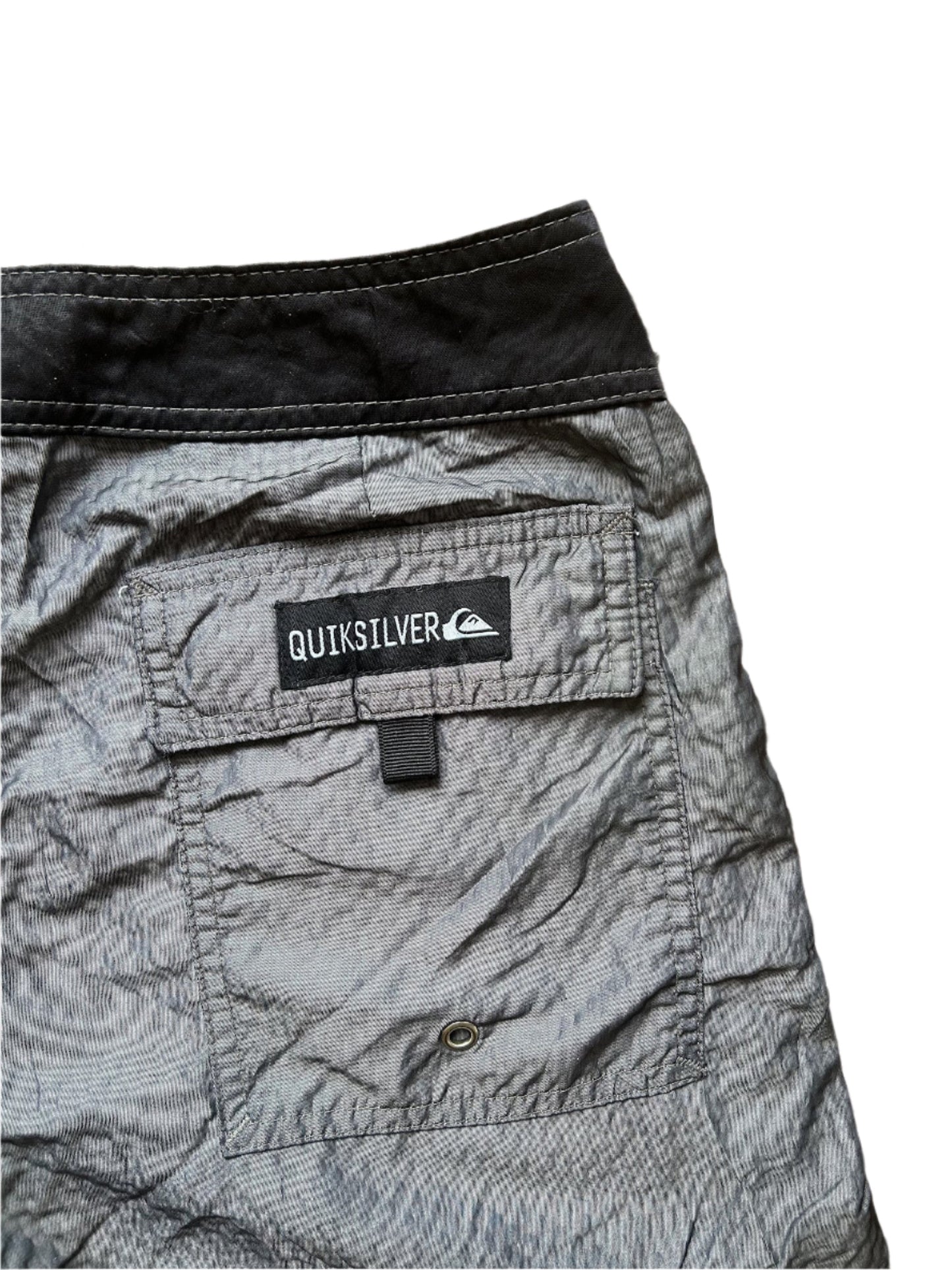 Quicksilver Vintage 2000s Embroidered Boardshorts Medium