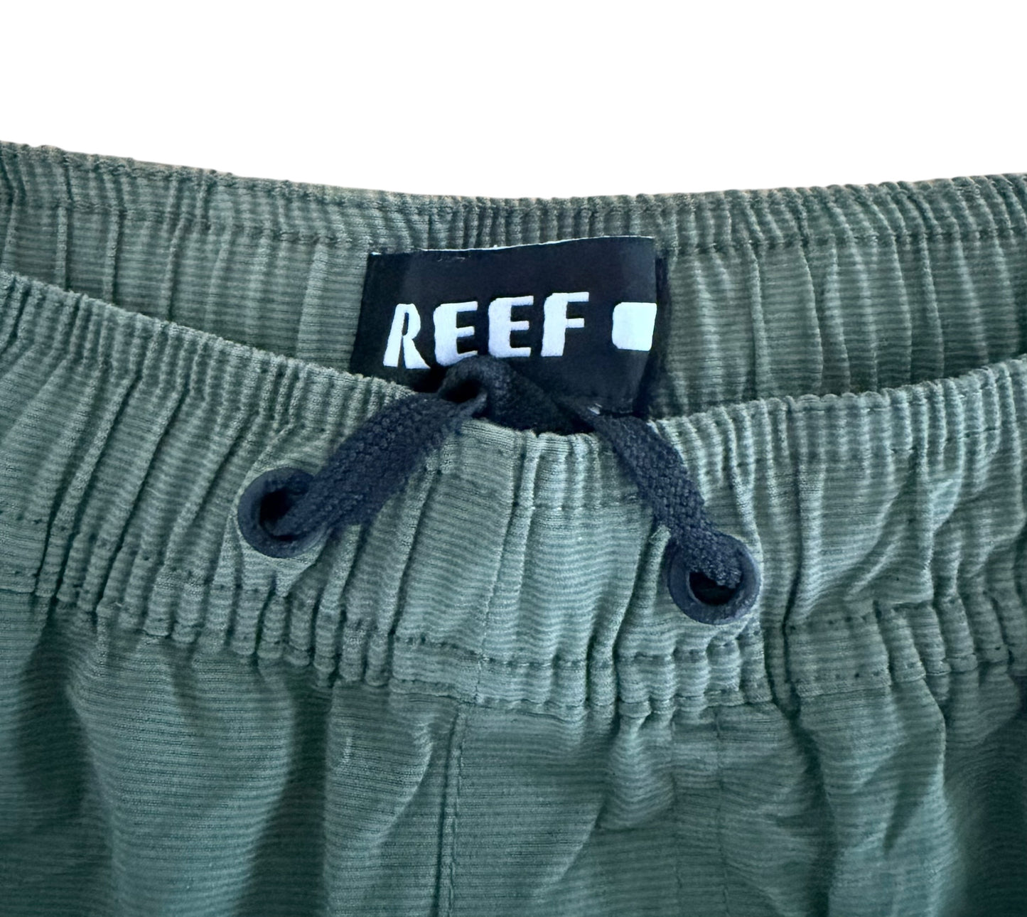 Reef Elastic Waist Shorts Olive Green Stretch Size Small