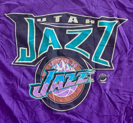 Utah Jazz Logo 7 NBA Graphic T-Shirt size Large