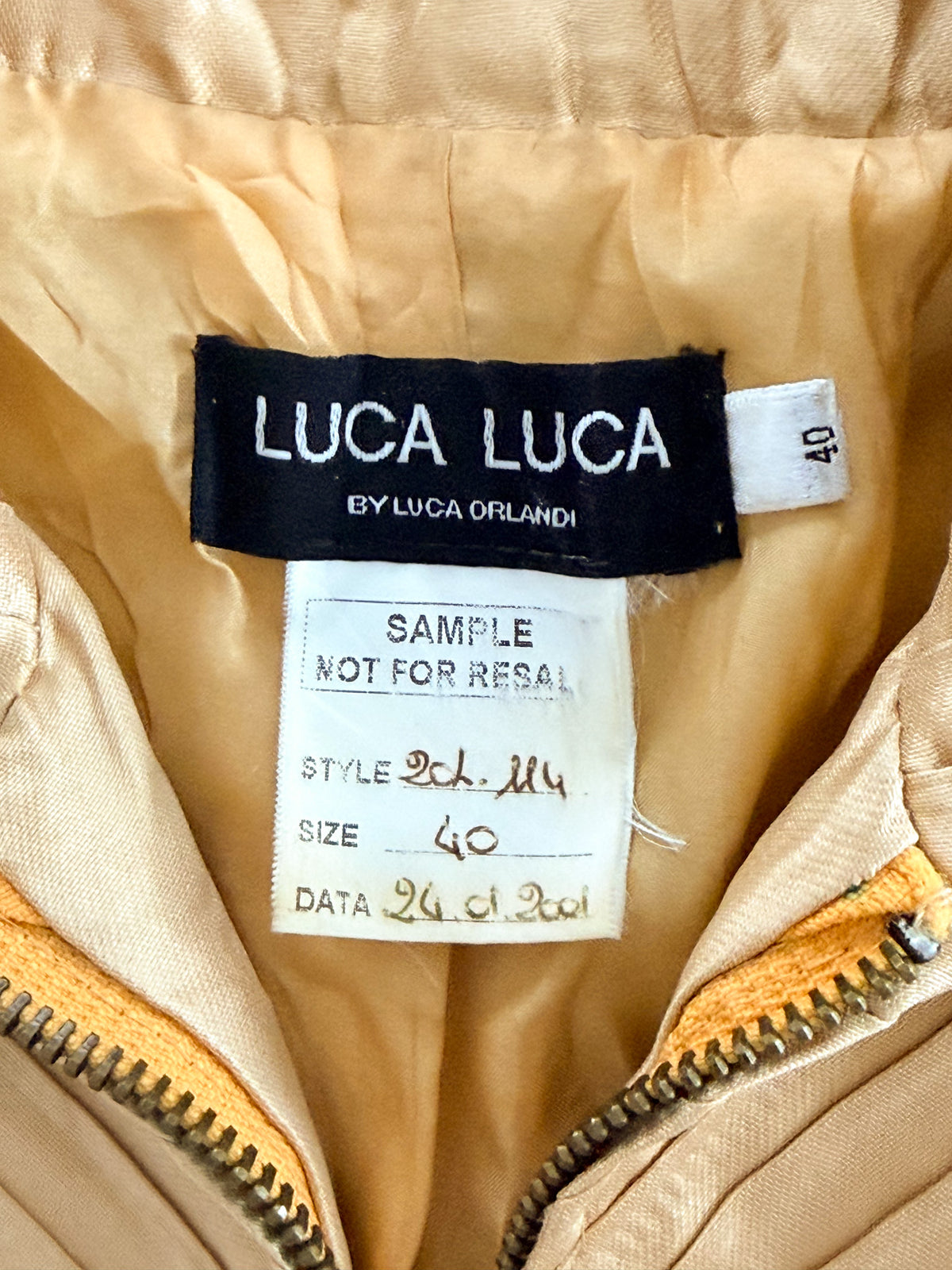 Vintage 2001 Luca Luca Silk Designer Sample Jacket size 40
