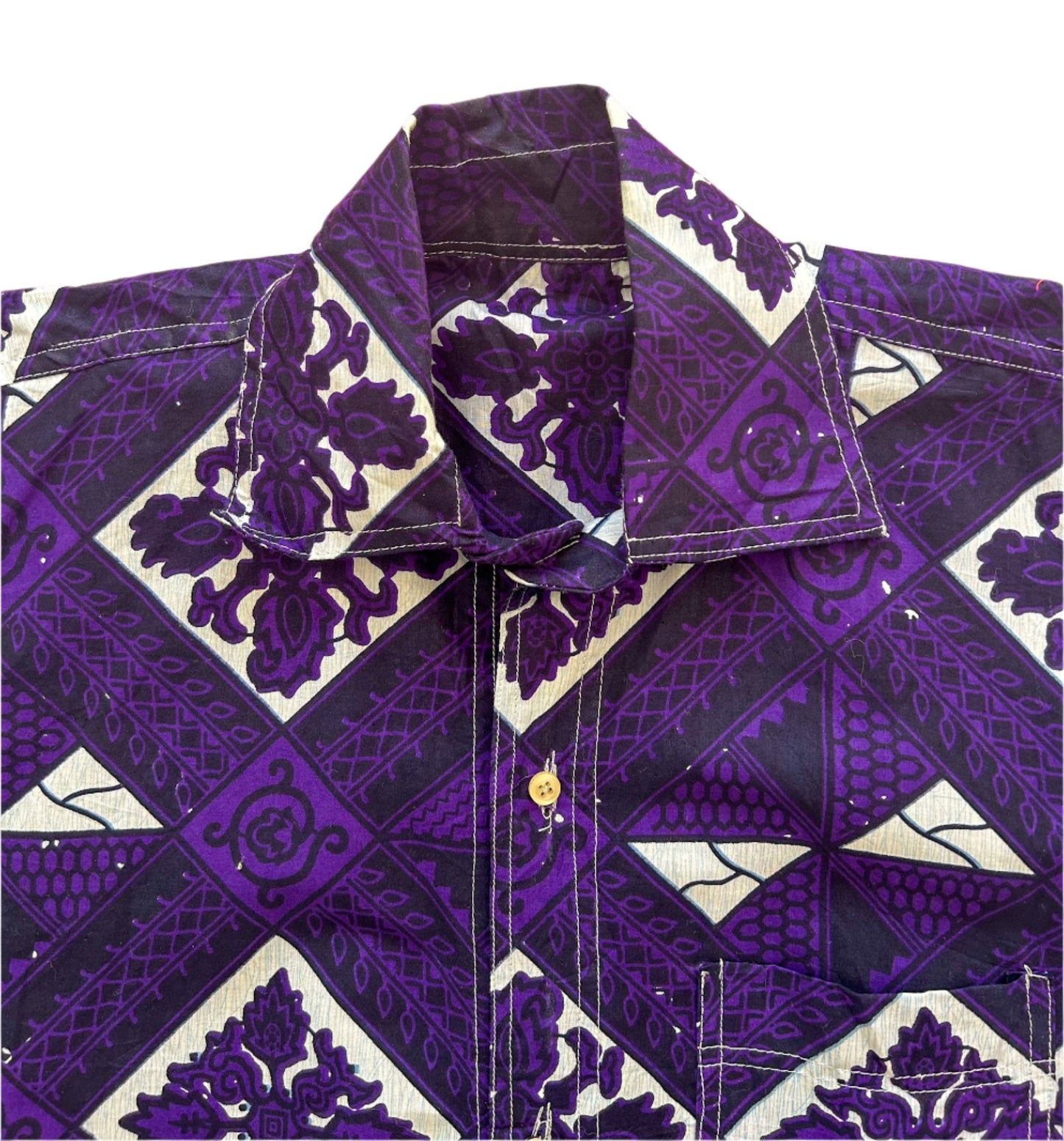 Vintage 1970s Original Purple And White Geometric Pattern Short Sleeve Shirt Large
