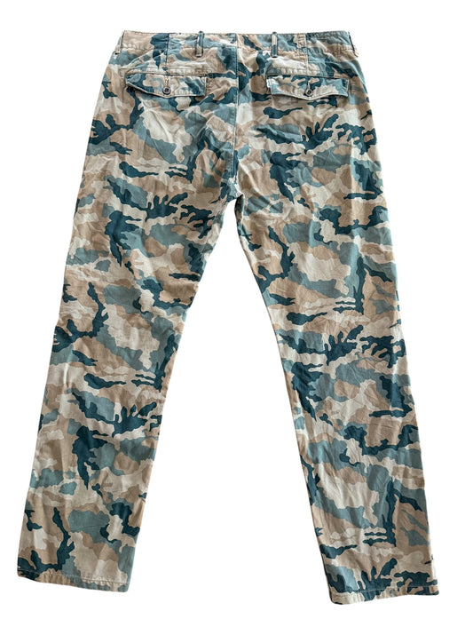 Vintage Levi’s Camouflage Cotton Camo Pants, 38W 30L