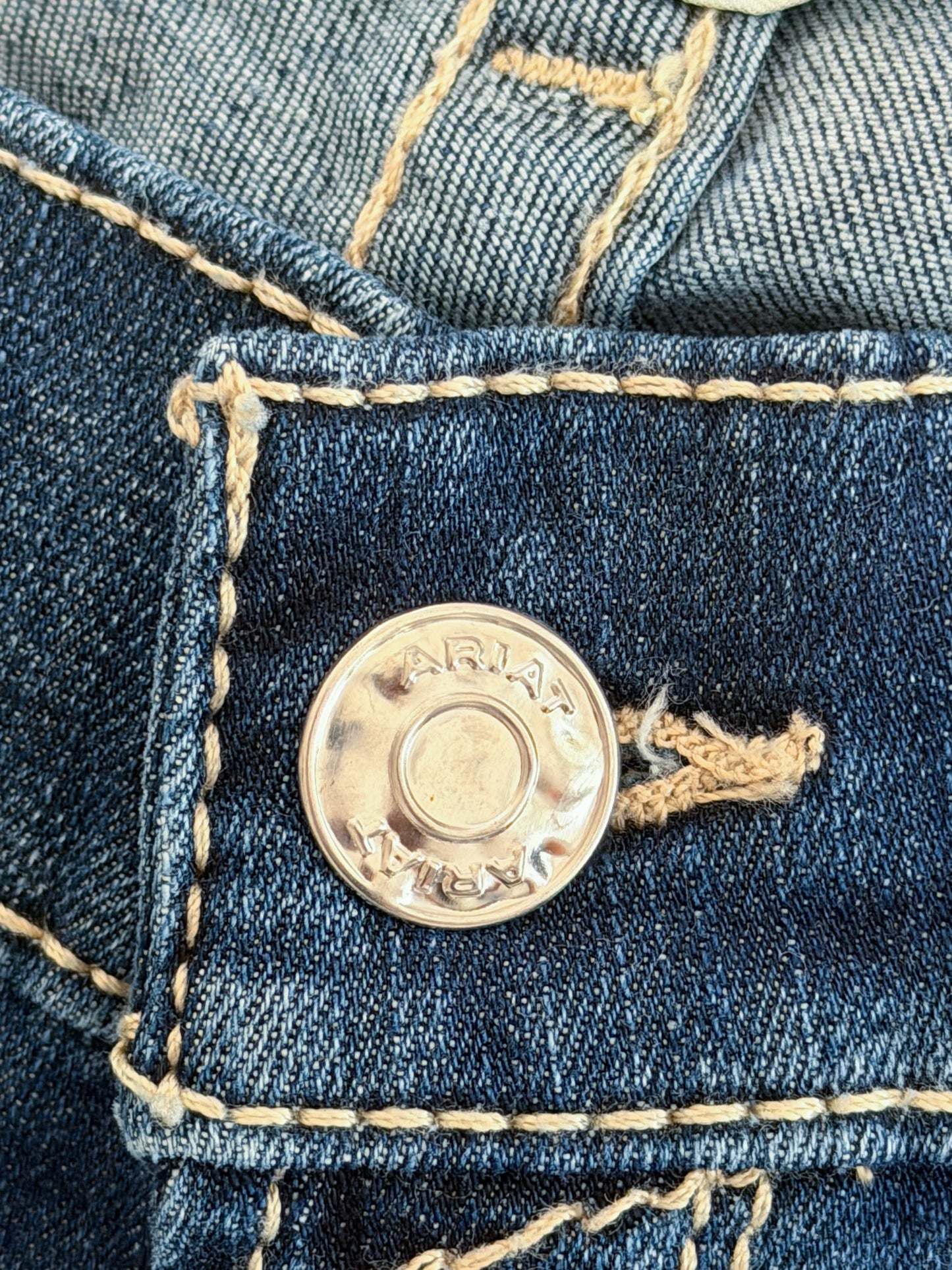 Vintage Ariat Stretch Denim Embroidered Pocket Bermuda Shorts, 33W