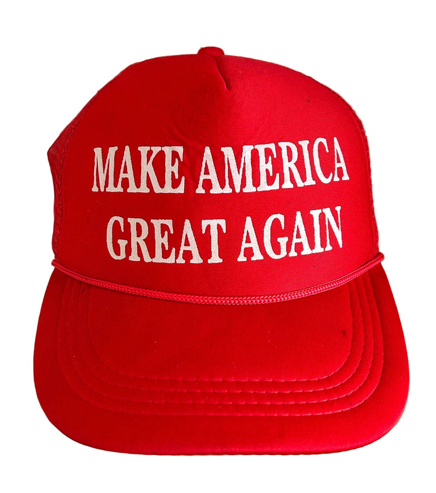 Vintage Red Mesh Trucker Cap – “Make America Great Again” Slogan Hat Adjustable Snapback