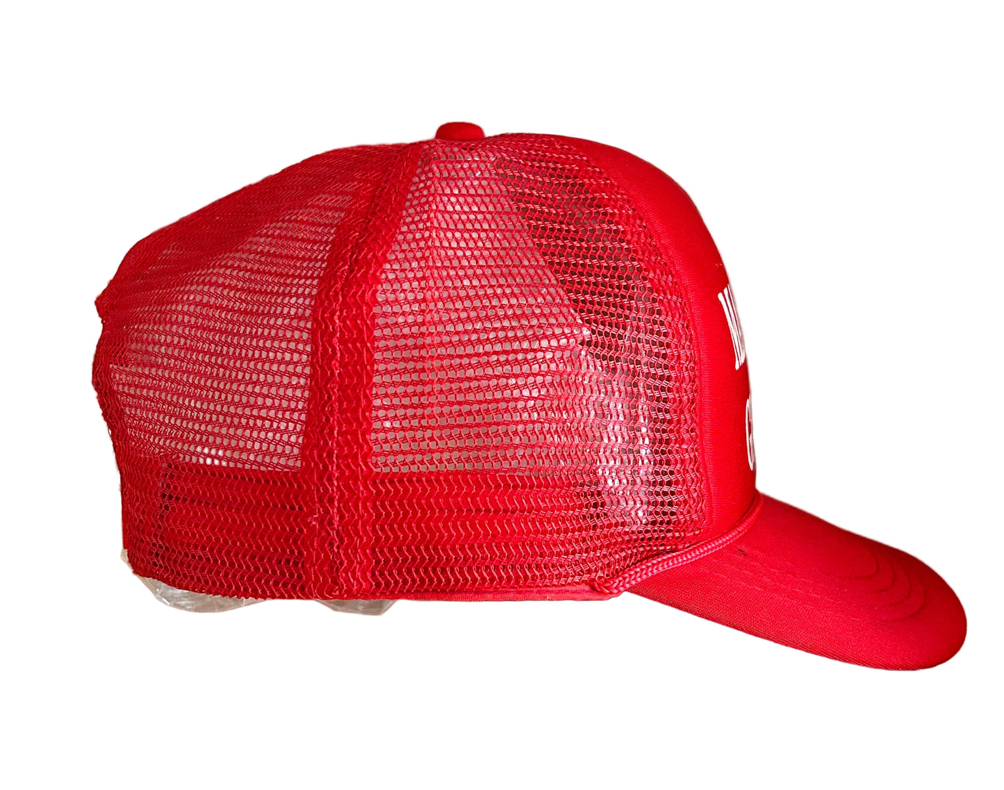 Vintage Red Mesh Trucker Cap – “Make America Great Again” Slogan Hat Adjustable Snapback