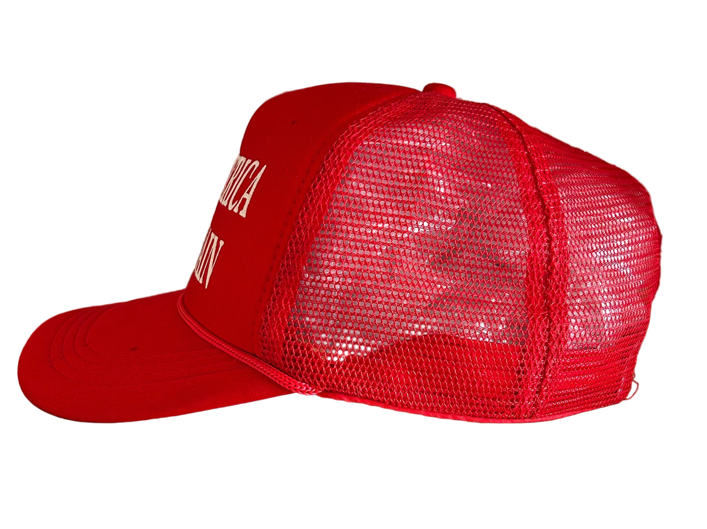 Vintage Red Mesh Trucker Cap – “Make America Great Again” Slogan Hat Adjustable Snapback