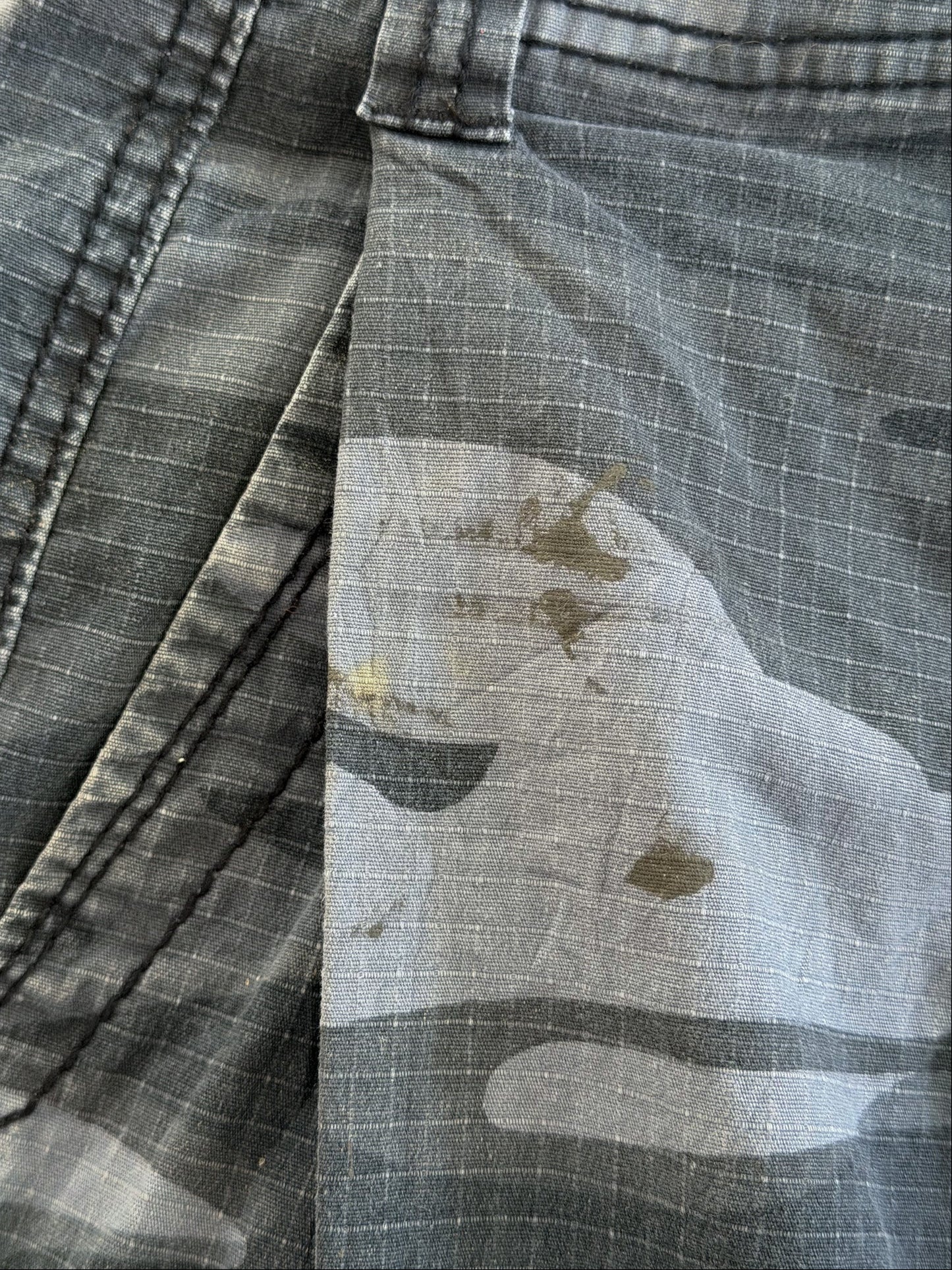 Vintage 2000s Y2K Camo Cargo Jorts, 26W