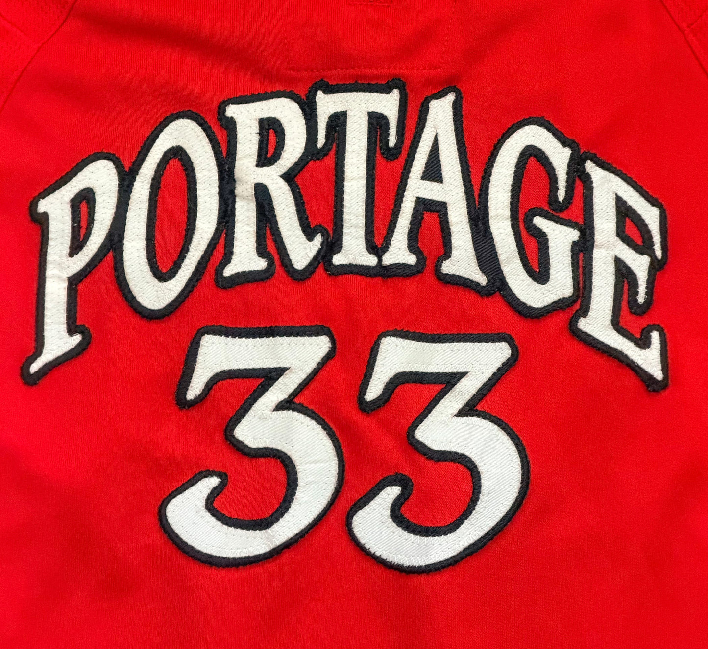 Vintage Nike Team Portage #33 College Basketball Jersey – Red & White Mesh Tank | 2000s Sportswear Classic | Retro USA Style