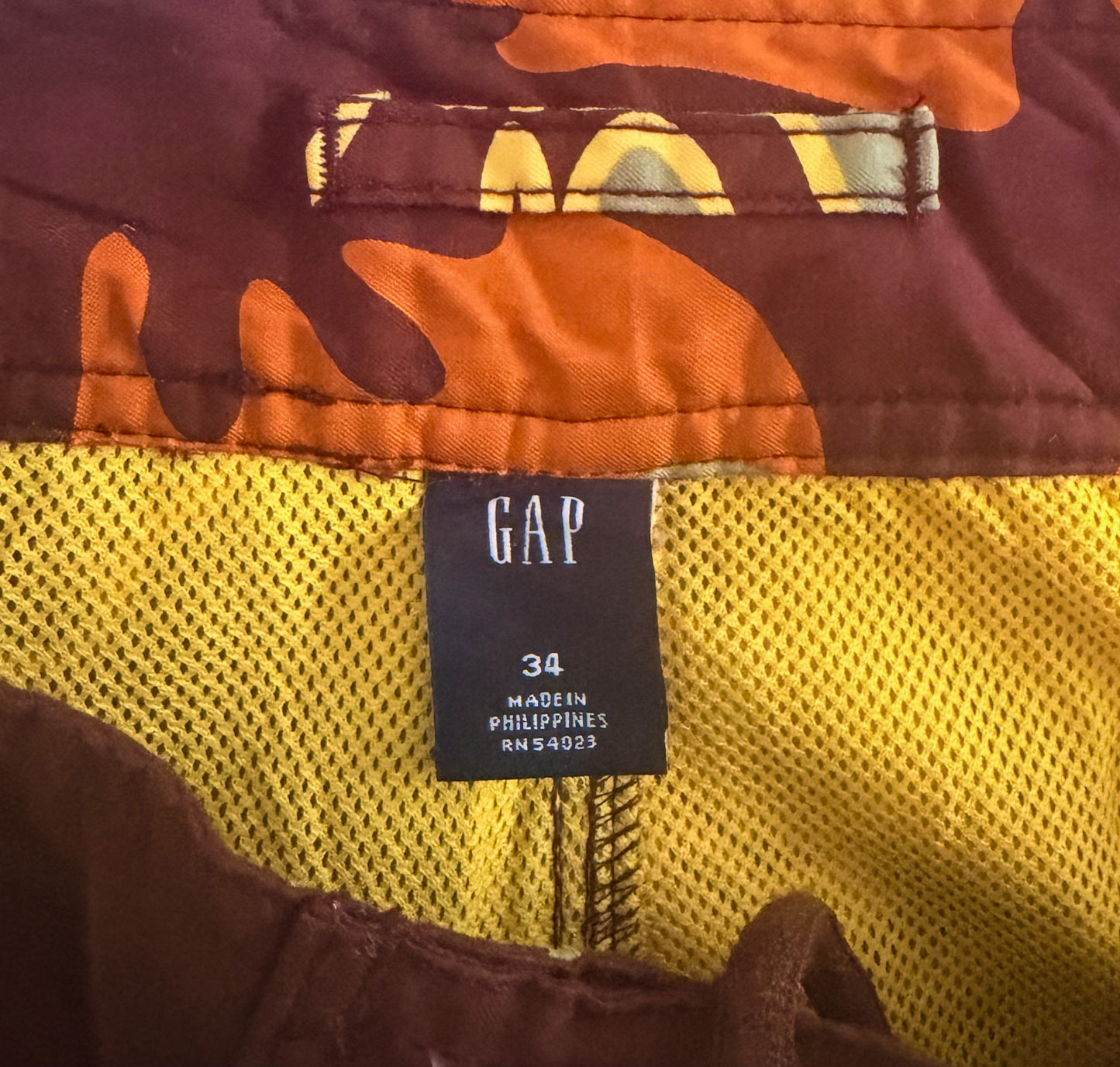 Vintage GAP Cargo Pocket Floral Board Shorts, Large