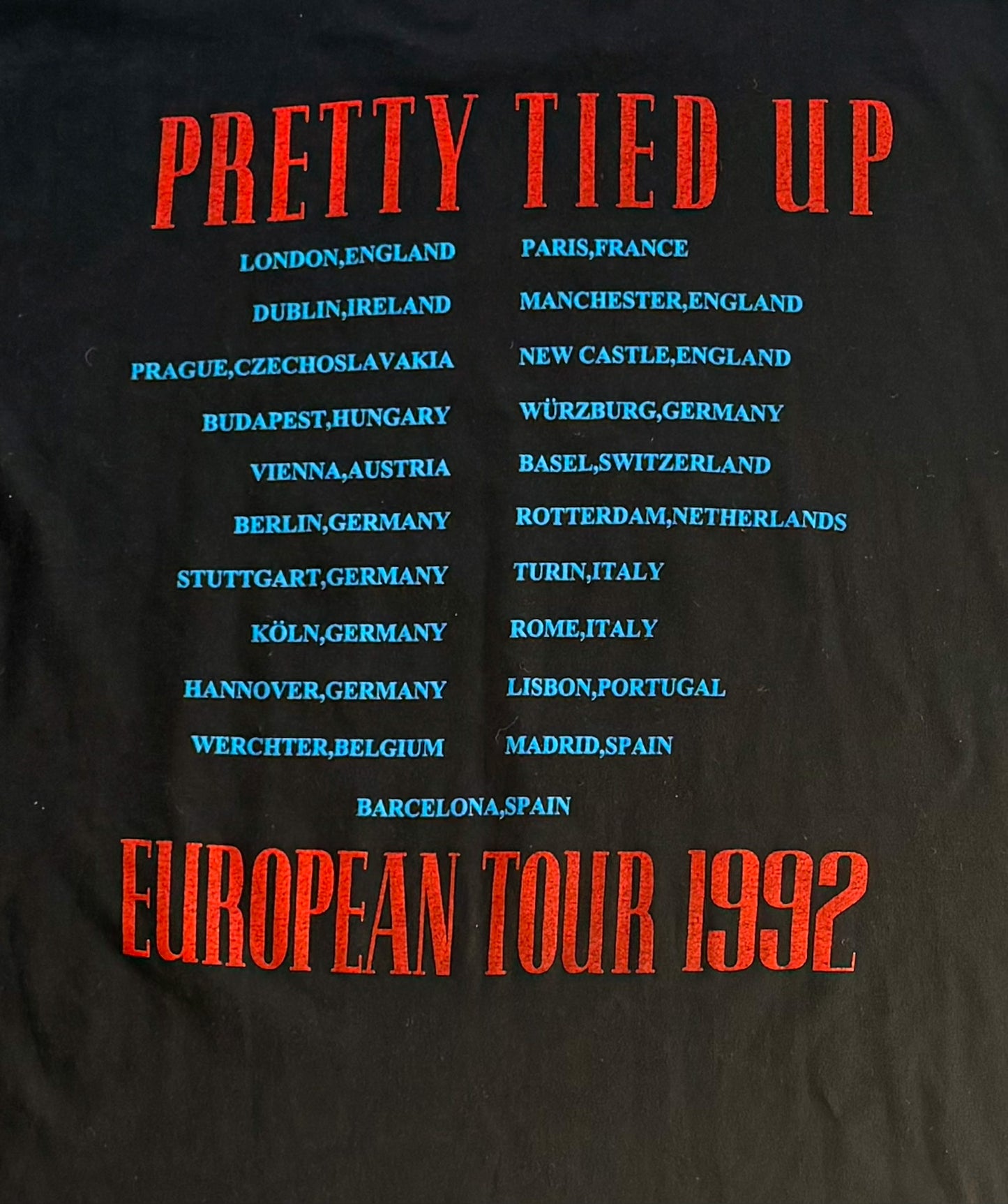Vintage Guns N’ Roses “Pretty Tied Up” European Tour T-Shirt | Giant Tag Made in USA Tee, Size Large