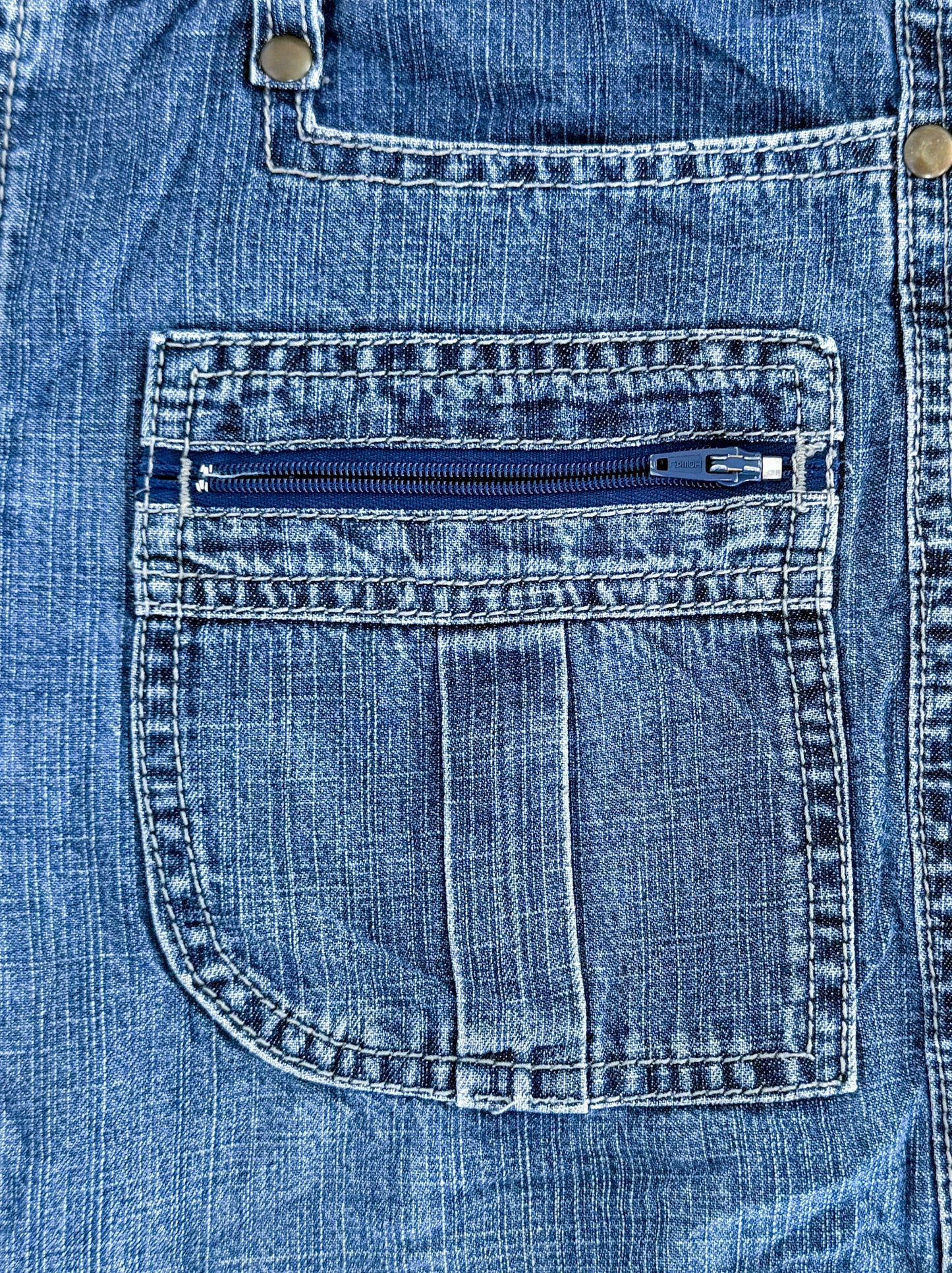 Vintage Y2K Lee “One True Fit” Blue Wash Utility Pockets Denim Adjustable Hem Streetwear Cargo Capri Pants,Size-34"Waist