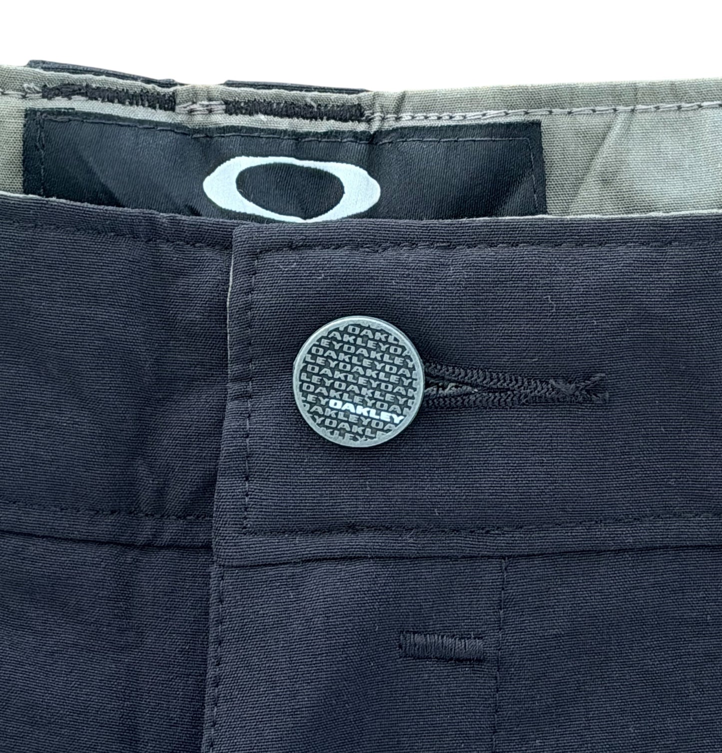 Oakley Black Performance Shorts Size 34W