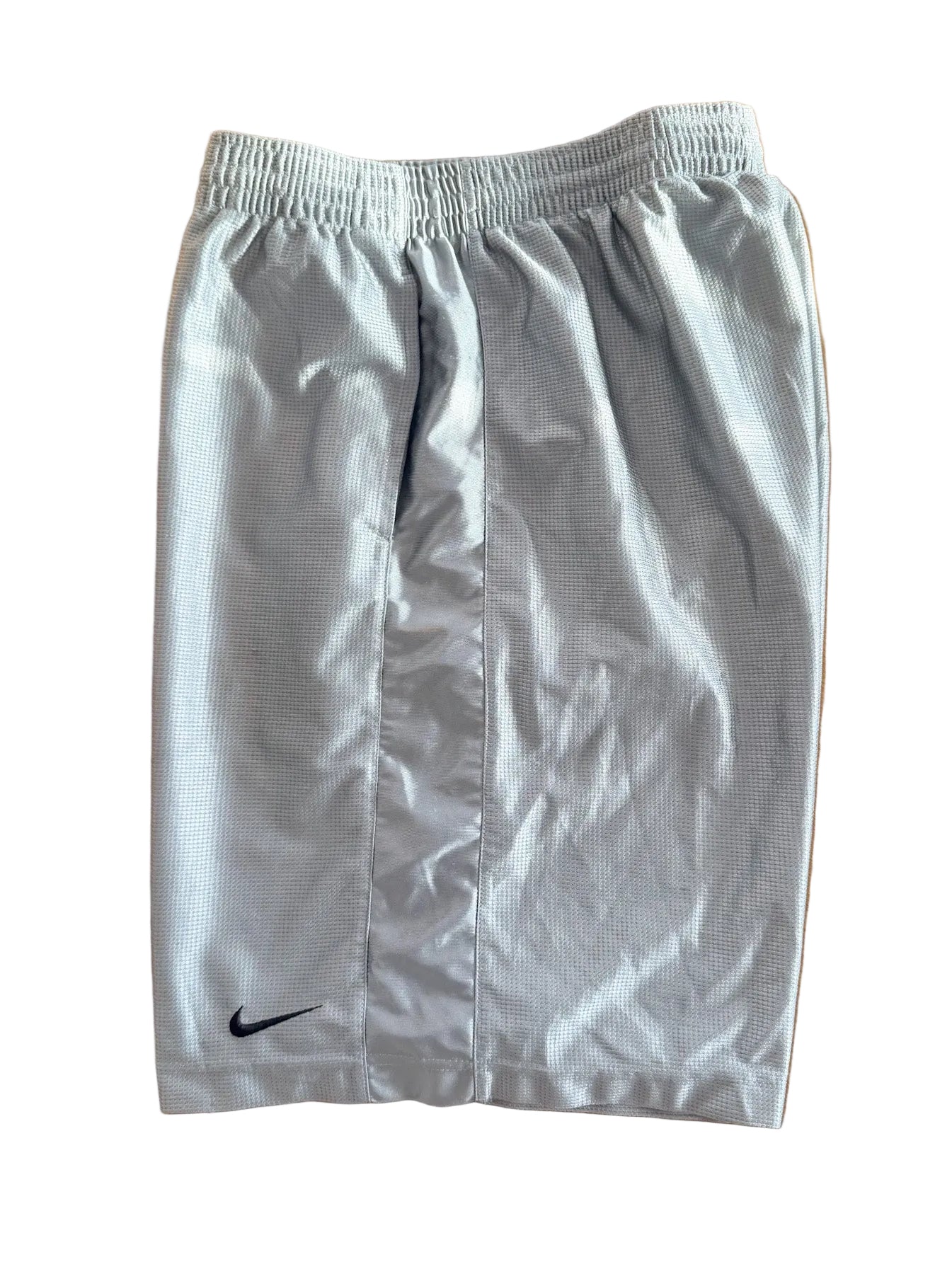 Vintage 2000s Nike Basketball Silver Mesh Y2K Sports Shorts XL