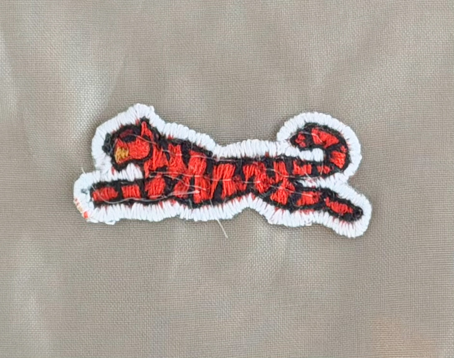 Vintage 80s Le Tigre Hooded Beige Pullover Windbreaker Jacket XL