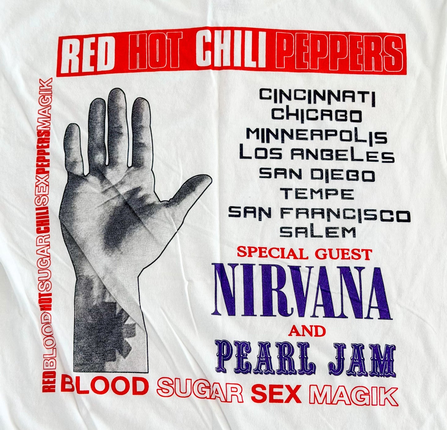 Red Hot Chili Peppers Blood Sugar Sex Magik Graphic T-Shirt, Large