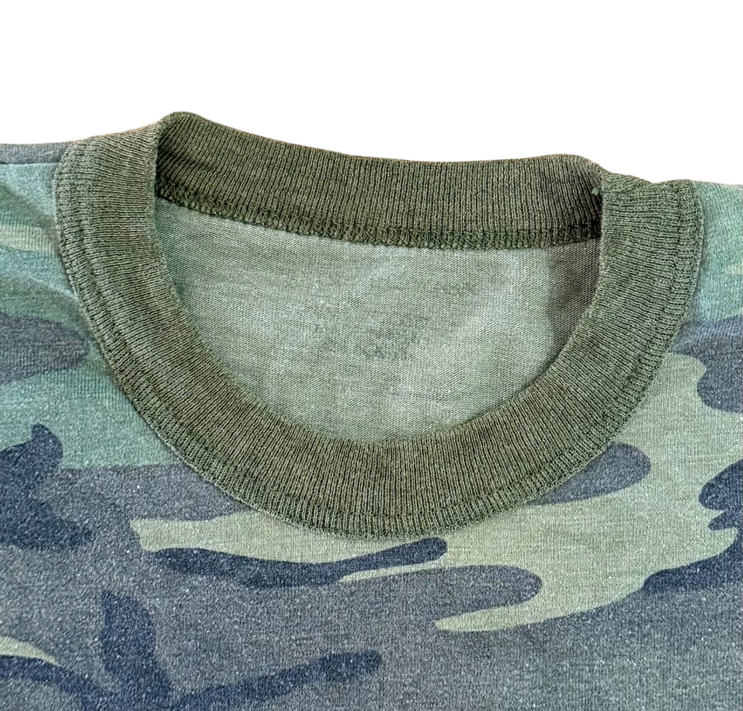 Vintage Woodland Camouflage Long Sleeve Pocket T-Shirt (Single Stitch) – Small