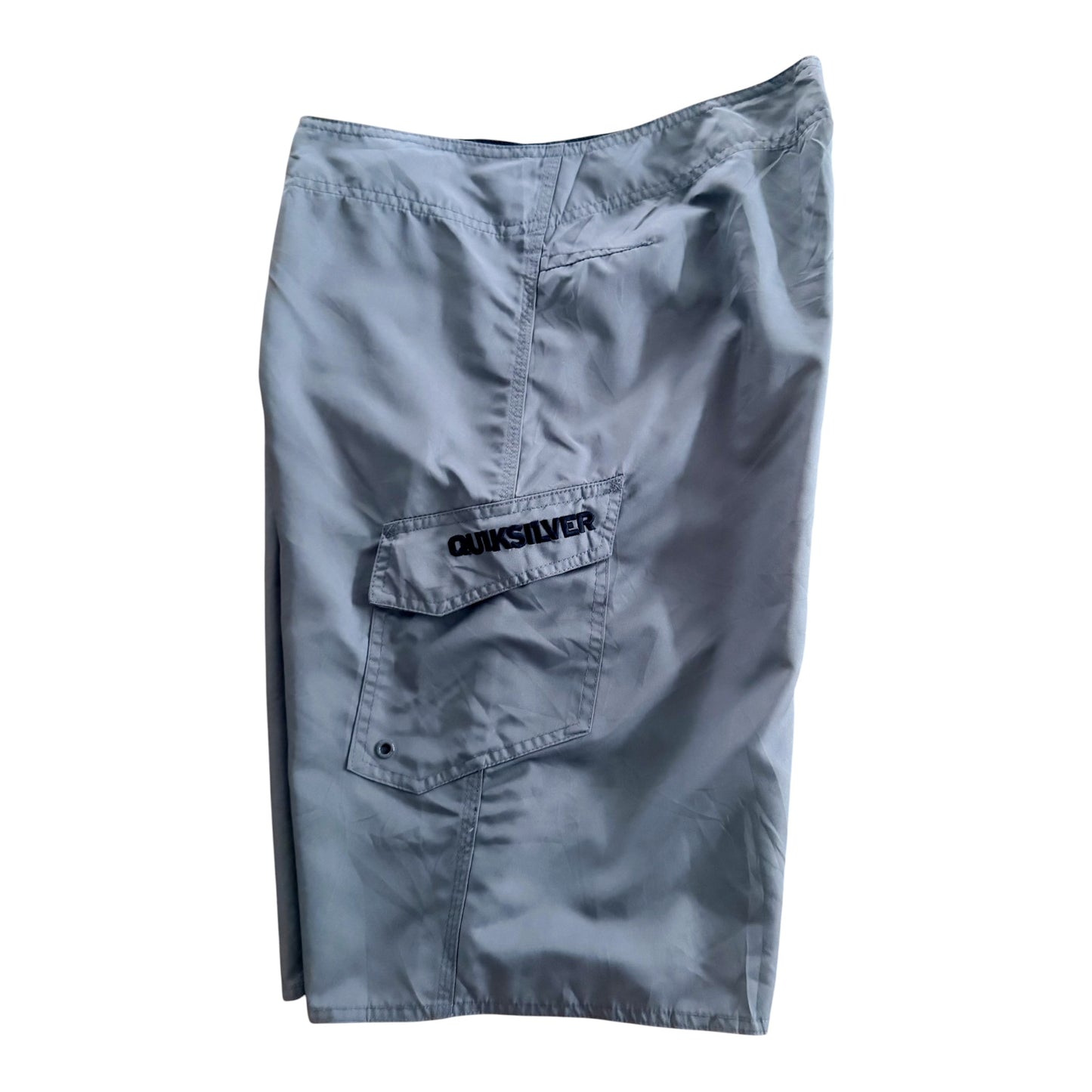 Vintage 2000s Quiksilver Grey Embroidered Cargo Pocket Board Shorts, Large